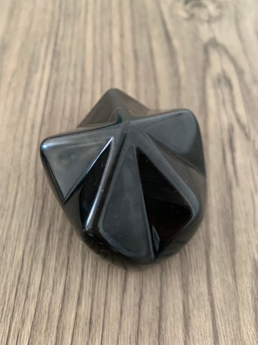 Etoile OBSIDIENNE OEIL CELESTE pierre naturelle sur fond bois